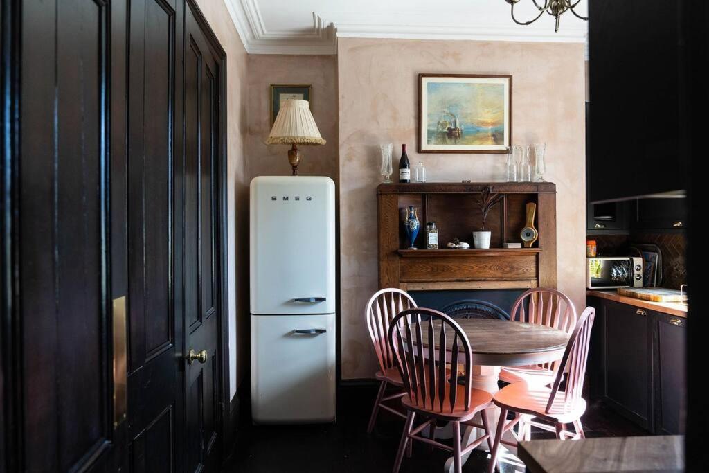 Vintage Townhouse, Wood Burner, Leafy Garden, Close To The Beach Margate Exteriör bild